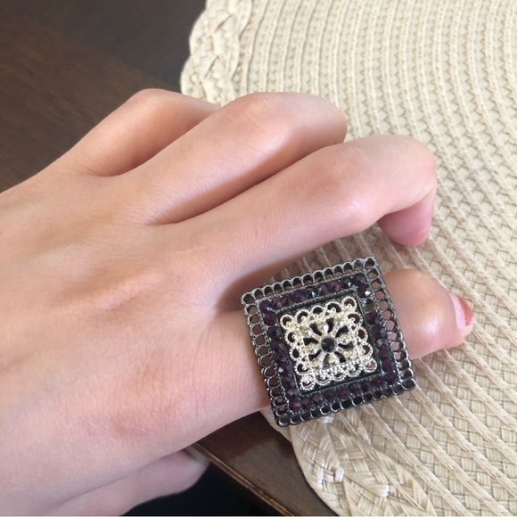 Ring Statement Stretch Gunmetal Grey Square Crystals Ornate Silver Tone - Picture 3 of 4